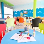 Grand Esplanada فندق 4*
