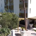 فندق Grand Esplanada بيبيوني