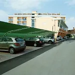 Grand Esplanada فندق