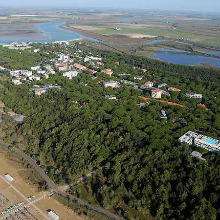 Hotel Grand Esplanada