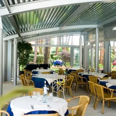 Hotel Grand Esplanada