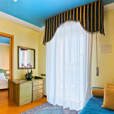 Grand Esplanada Hotel
