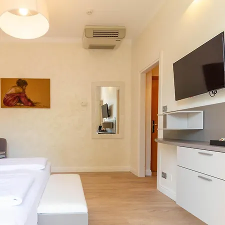 Hotel Grand Esplanada