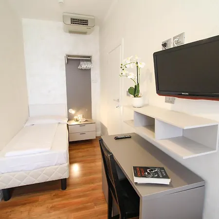 Grand Esplanada Отель Бибионе