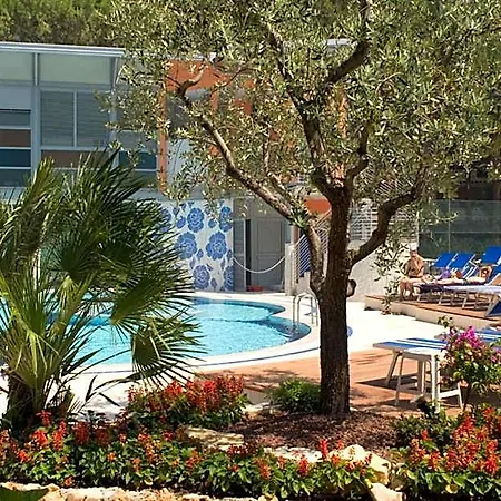 Grand Esplanada Ξενοδοχείο