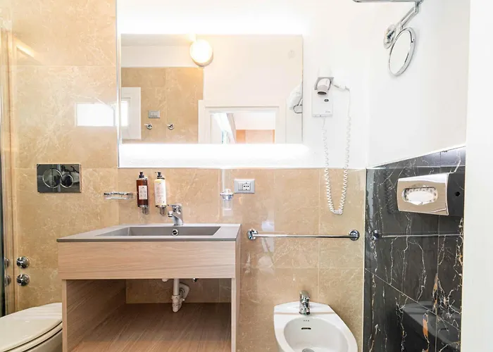 大景湾酒店 比比翁