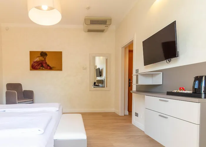 Hotel Grand Esplanada