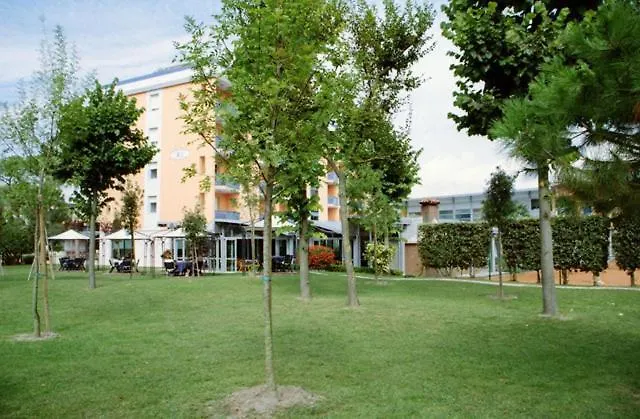 Hotel Grand Esplanada